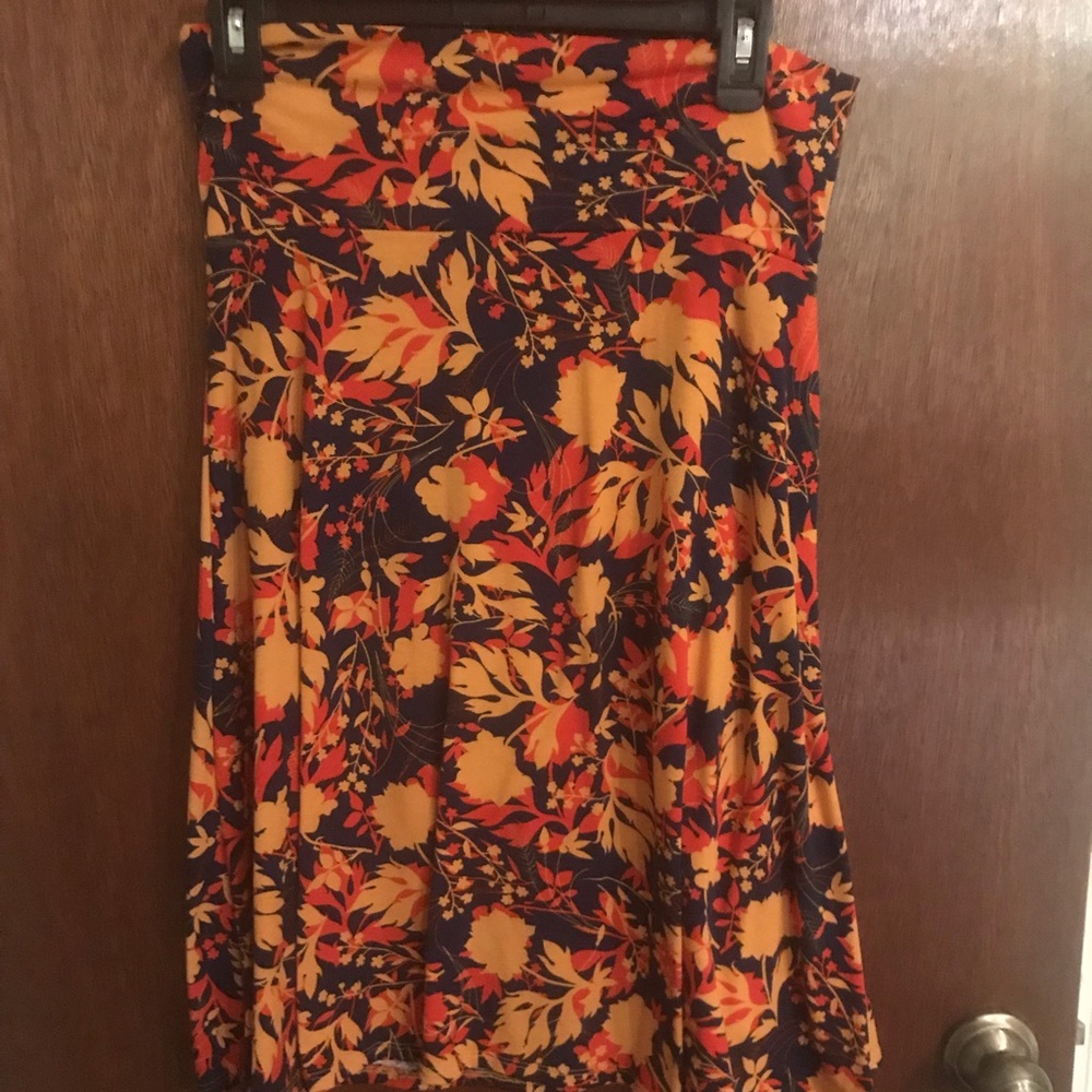 LuLaRoe Azure skirt